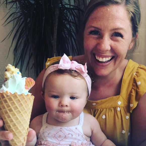 Meet your Posher, Casey - Picture 2 of 3